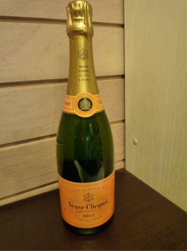 Veuve Clicquot brut 75cl Image