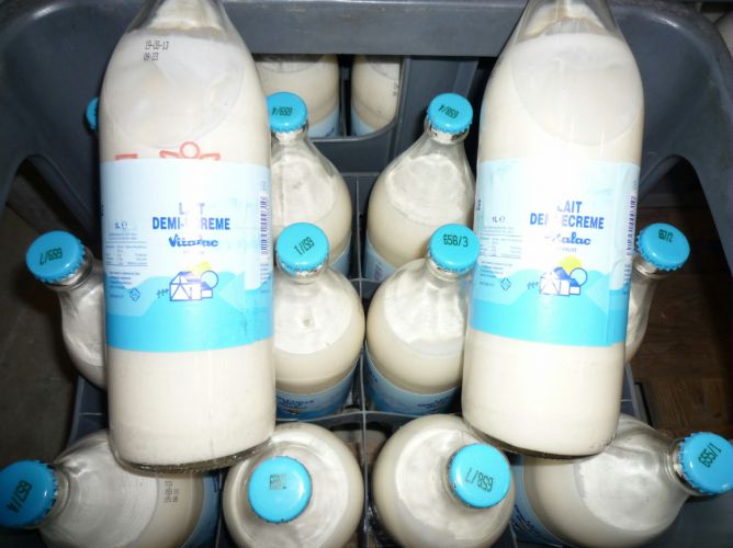 Lait Inex demi-écrémé ou entier 12x1L Image