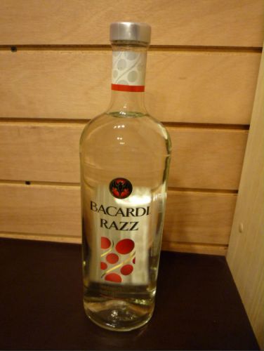 Bacardi Razz 32° 1L Image